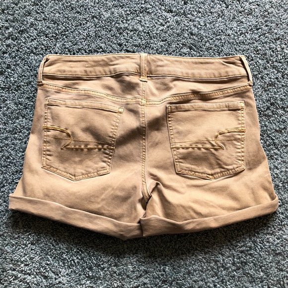 American Eagle tan twill midi shorts - Picture 2 of 4